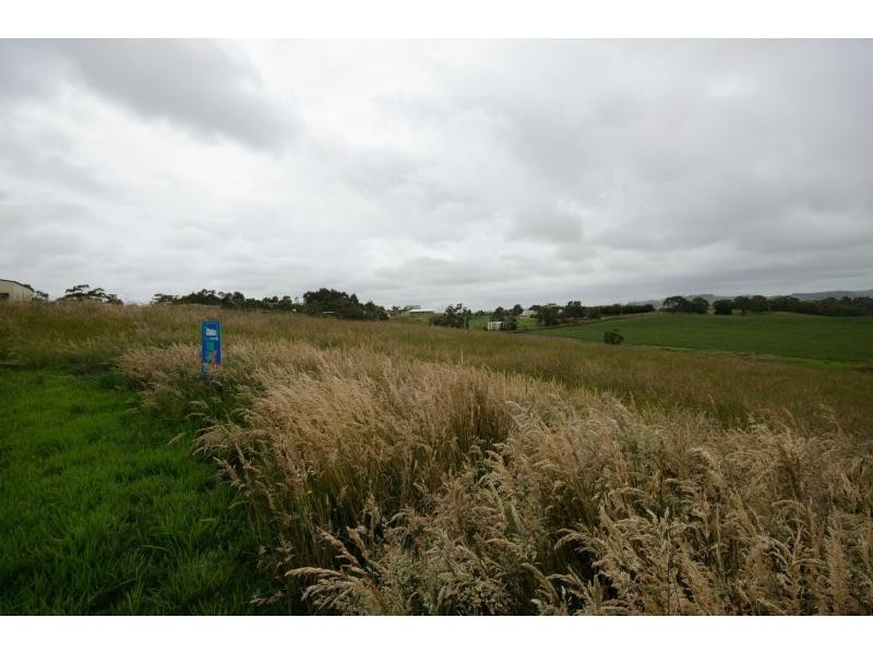 25 Anna Close, Nyora VIC 3987