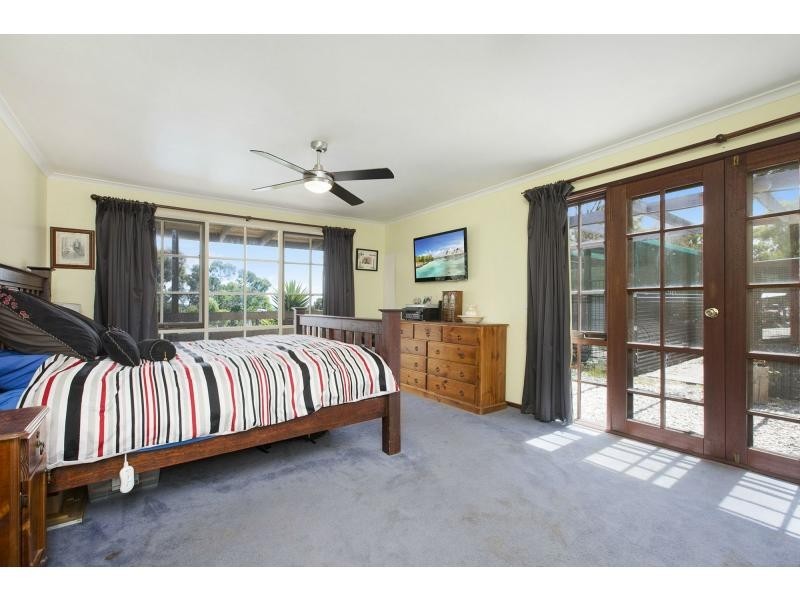 49 Seaview Court, Nyora VIC 3987