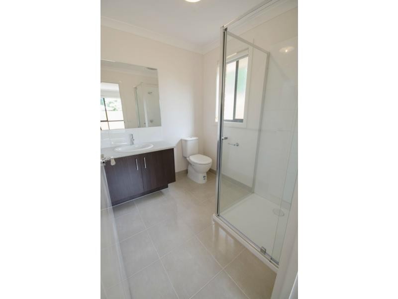 Unit 2//5 Station Street, Lang Lang VIC 3984