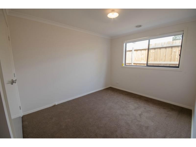 Unit 2//5 Station Street, Lang Lang VIC 3984