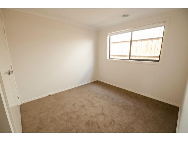 Unit 2//5 Station Street, Lang Lang VIC 3984