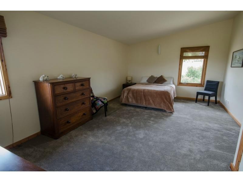 13 Carlisle Close, Nyora VIC 3987