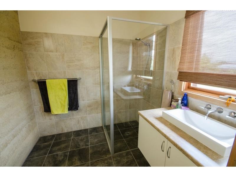 13 Carlisle Close, Nyora VIC 3987