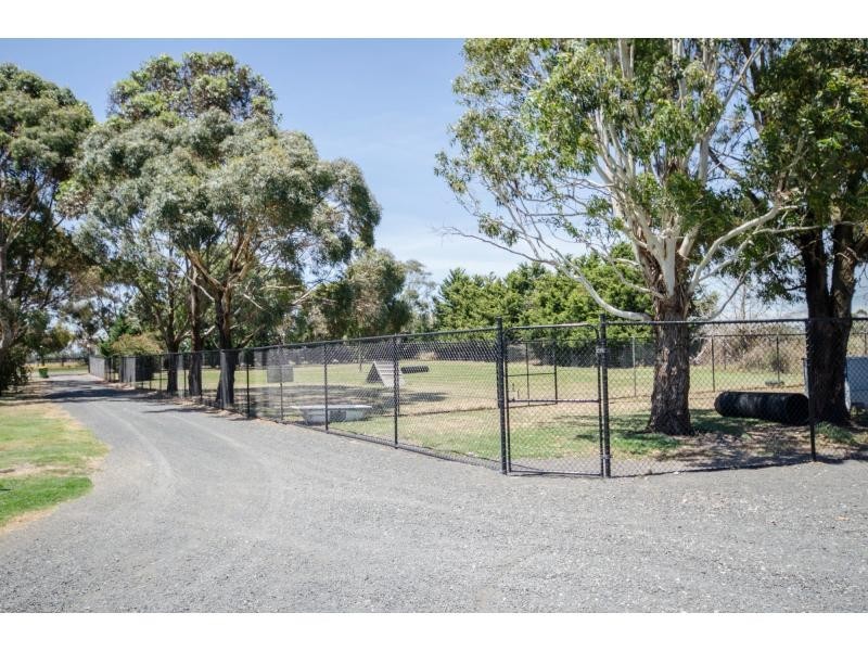 50 Daleys Road, Koo Wee Rup VIC 3981