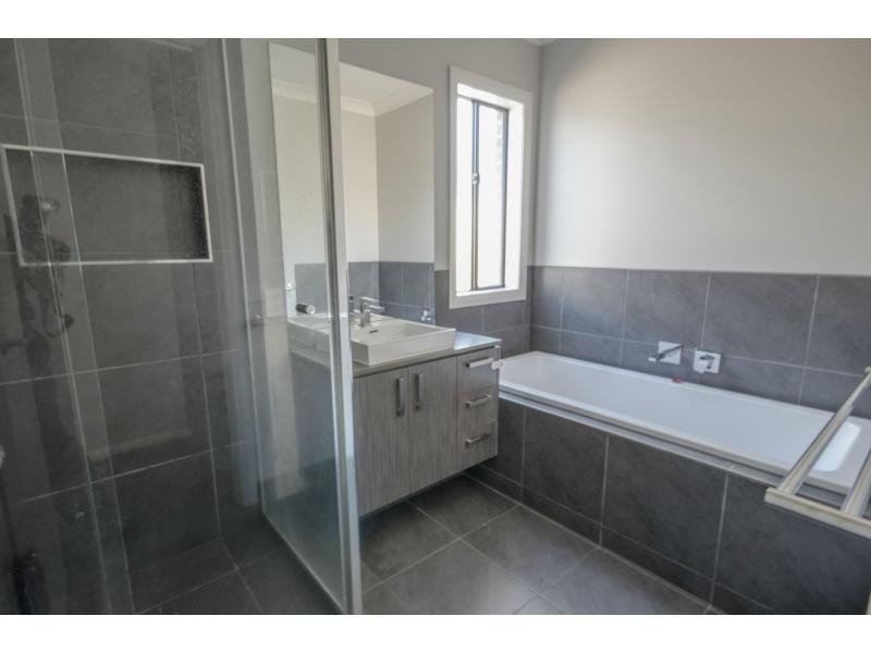 193 Mc Donalds Track, Lang Lang VIC 3984