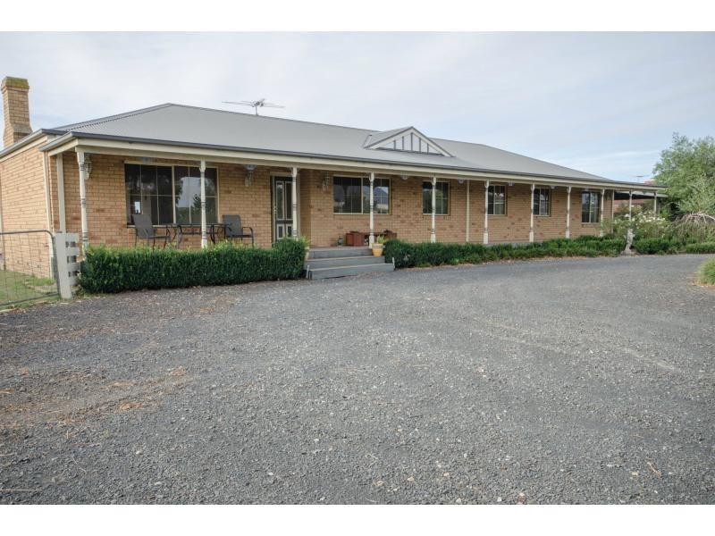 25 Supreme Close, Koo Wee Rup VIC 3981