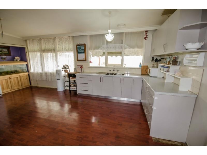 93 Pioneer Road, Lang Lang VIC 3984