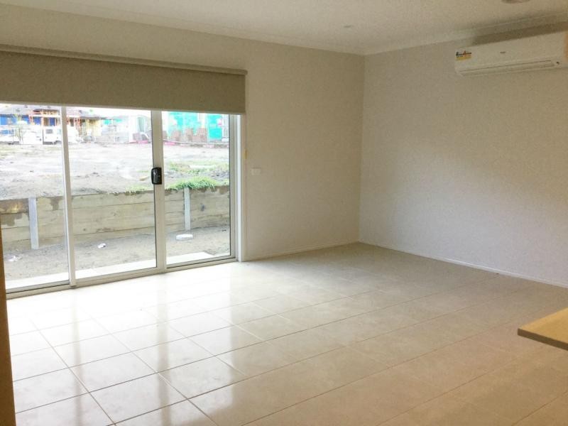 L315 Elsey Way, Clyde North VIC 3978