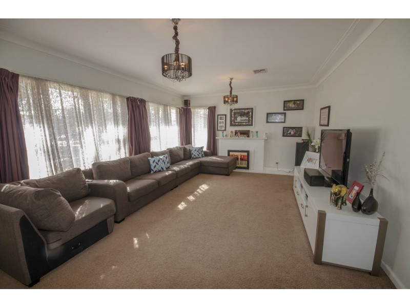 7 James Street, Lang Lang VIC 3984