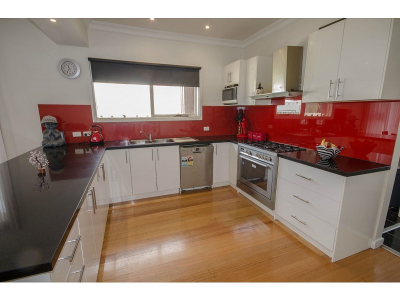 7 James Street, Lang Lang VIC 3984