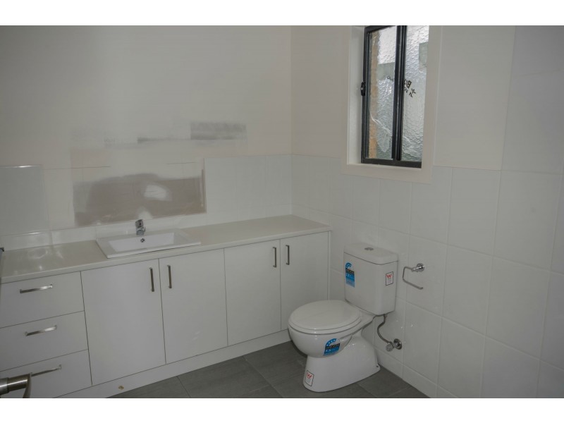 29 Rosebury Street, Lang Lang VIC 3984