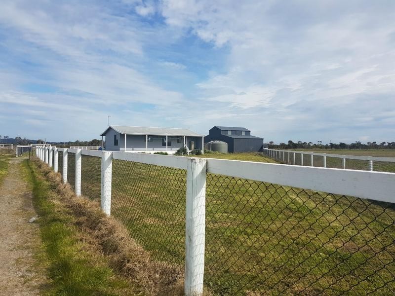 L2 Dwyer Road, Bass VIC 3991