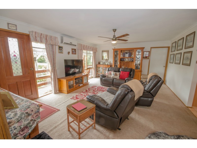 85 Bethunes Road, Koo Wee Rup VIC 3981