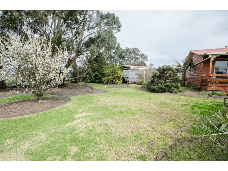 85 Bethunes Road, Koo Wee Rup VIC 3981