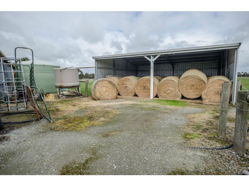 85 Bethunes Road, Koo Wee Rup VIC 3981