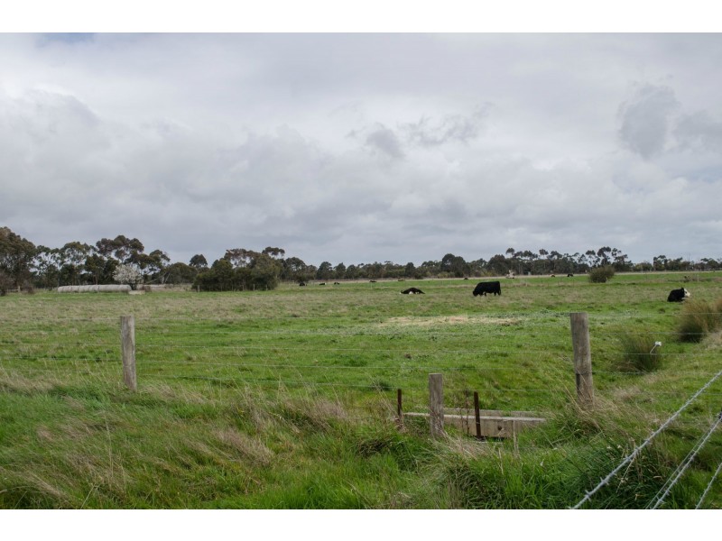 85 Bethunes Road, Koo Wee Rup VIC 3981