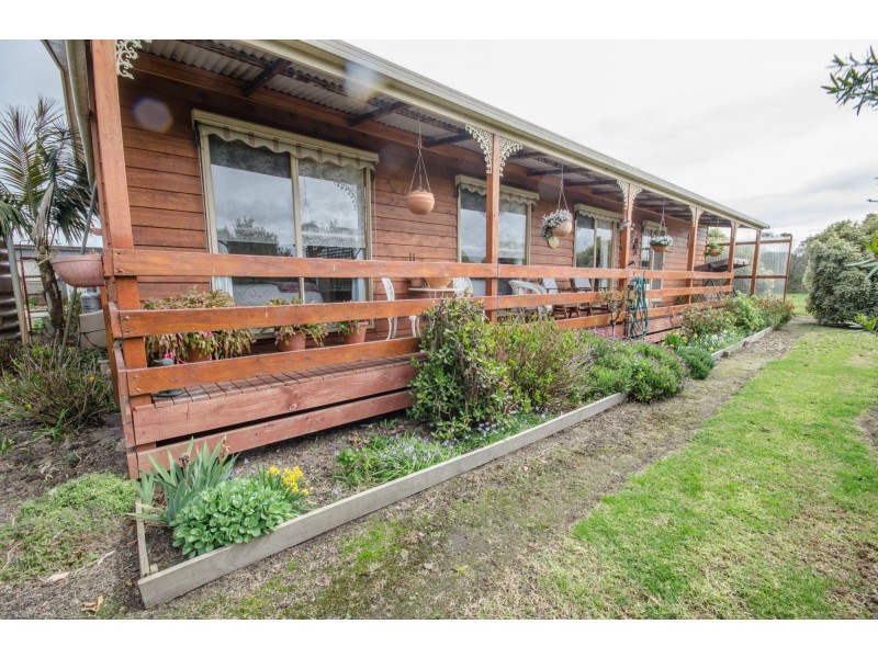 85 Bethunes Road, Koo Wee Rup VIC 3981