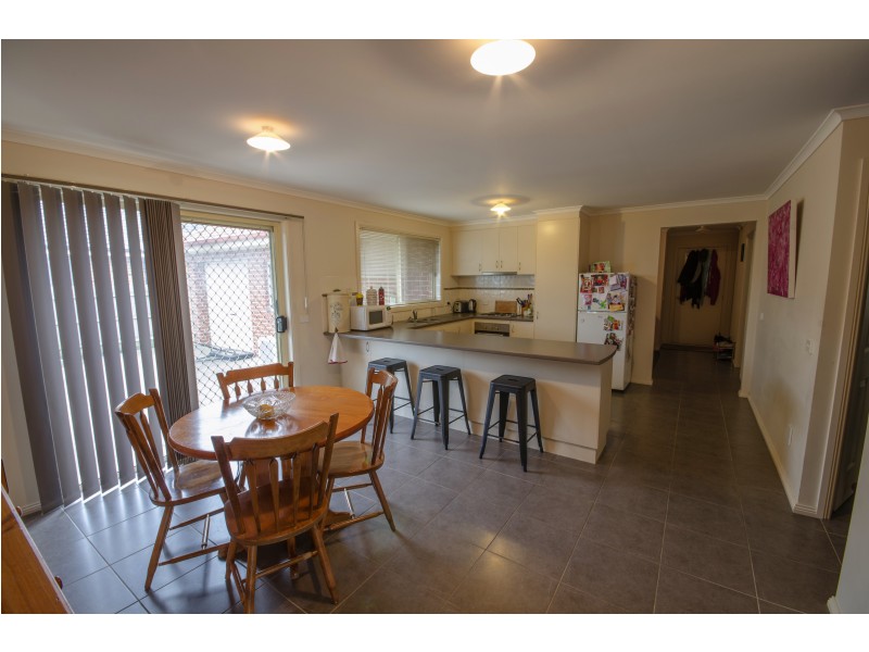 5 Barnes Way, Koo Wee Rup VIC 3981
