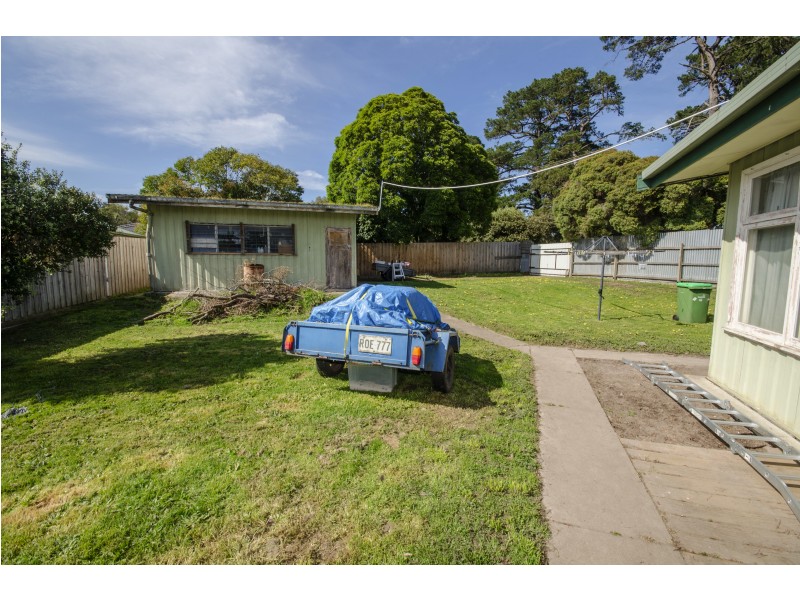 40 Westernport Rd, Lang Lang VIC 3984