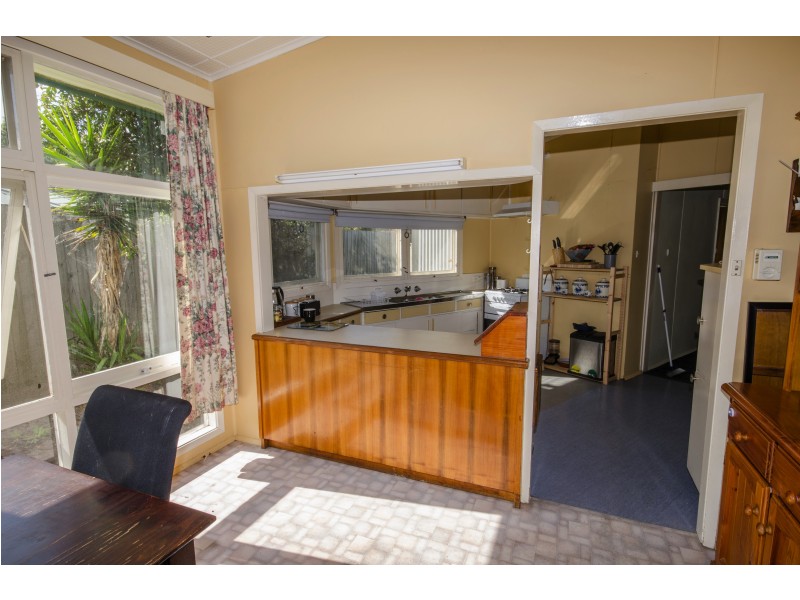 40 Westernport Rd, Lang Lang VIC 3984