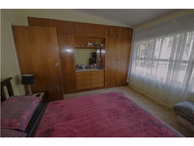 40 Westernport Rd, Lang Lang VIC 3984