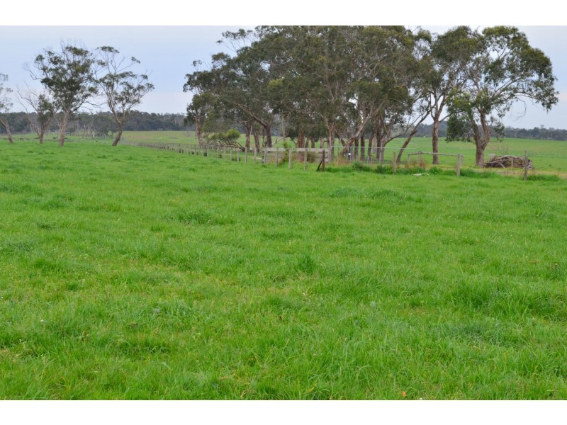 Lot 2/65 Hills Rd, Nyora VIC 3987