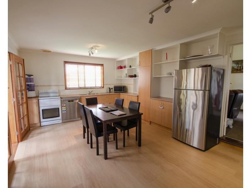 16 Gardner Street, Koo Wee Rup VIC 3981