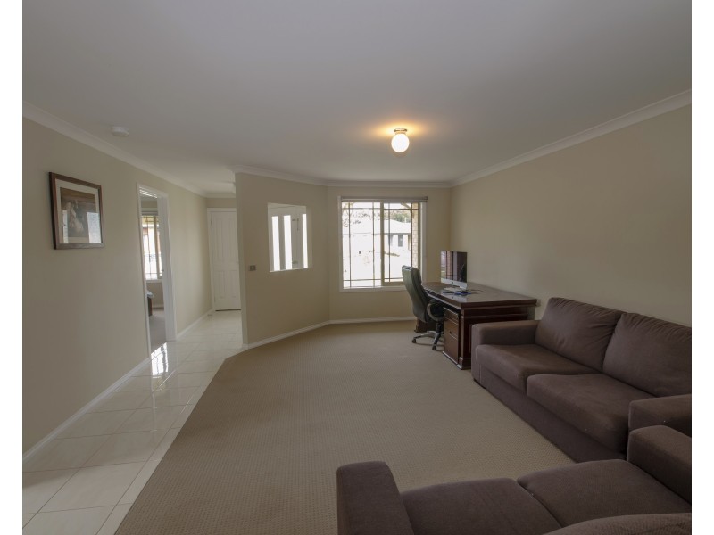 42 Rupert St, Lang Lang VIC 3984