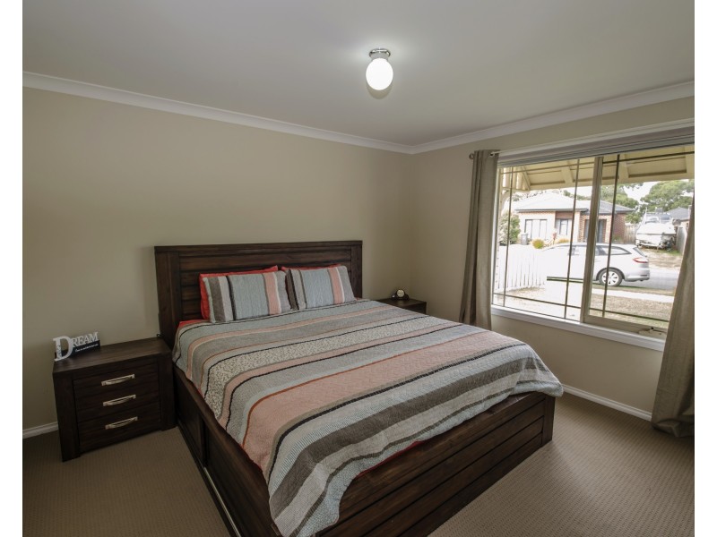 42 Rupert St, Lang Lang VIC 3984