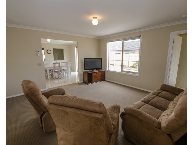 42 Rupert St, Lang Lang VIC 3984