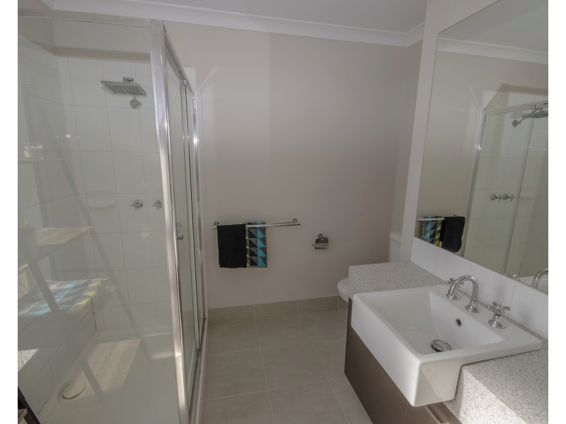 6 Carrington Way, Lang Lang VIC 3984