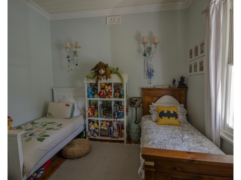 25 Carnarvon St, Lang Lang VIC 3984