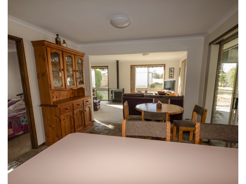 24 Tresize Ct, Lang Lang VIC 3984