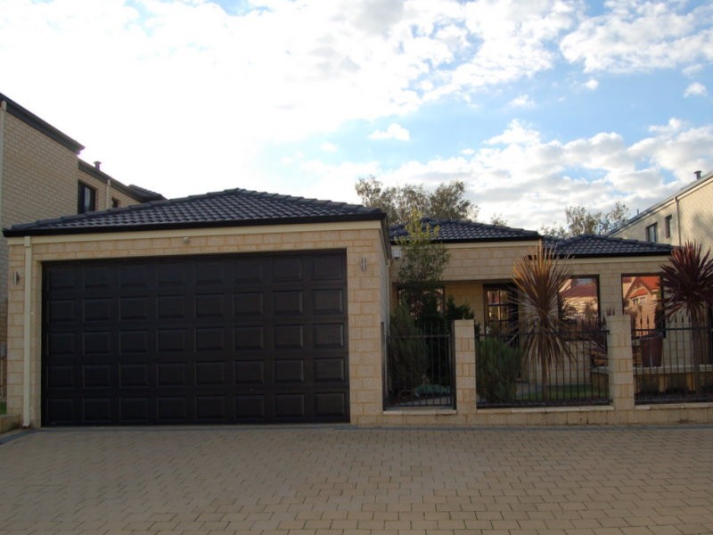 37 PRENDIVILLE Drive, Ocean Reef WA 6027