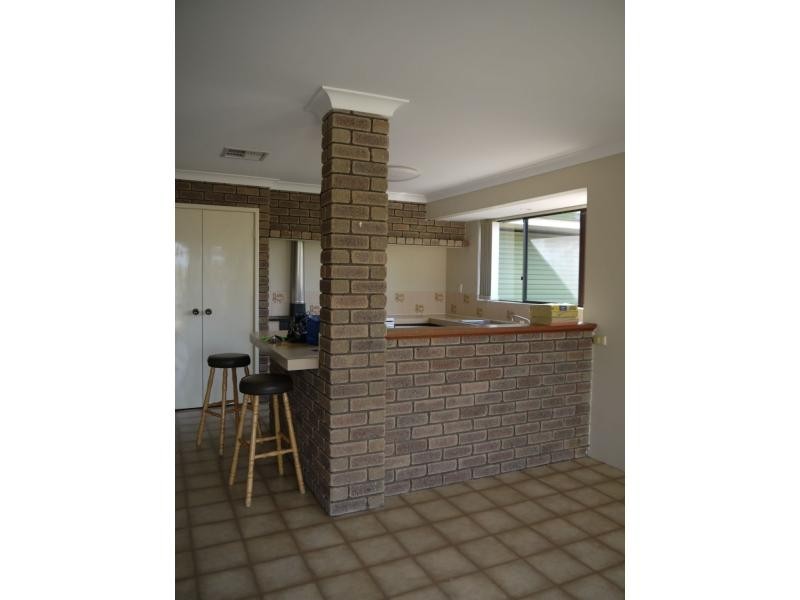 76 Talbot Drive, Kingsley WA 6026