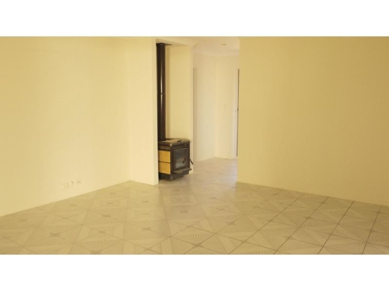 85 Wimbledon Drive, Kingsley WA 6026