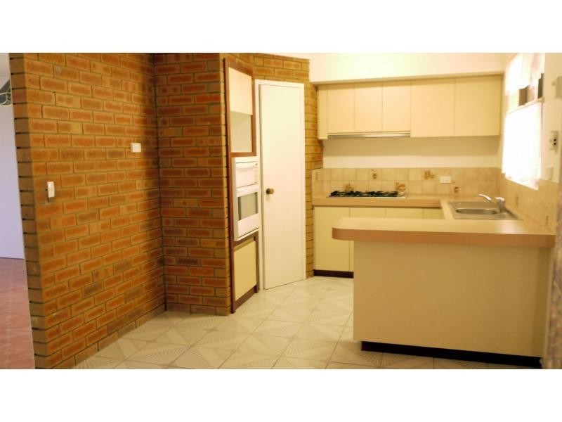 85 Wimbledon Drive, Kingsley WA 6026