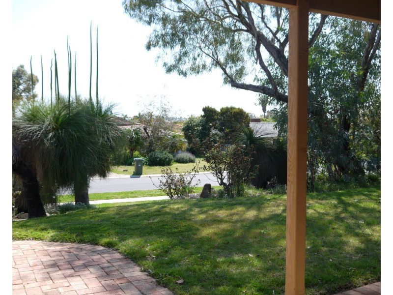 93 Dollis Way, Kingsley WA 6026