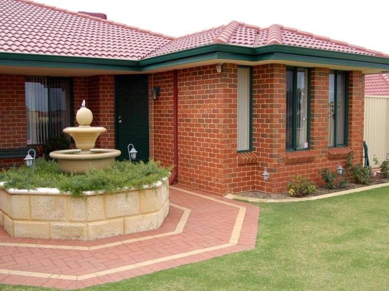 1 Tama Way, Pearsall WA 6065