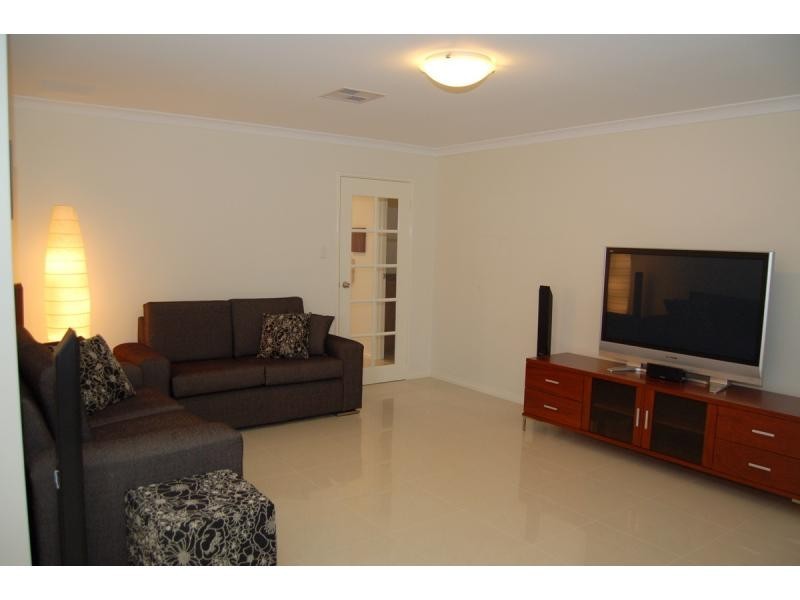 1/86 swan Street, Tuart Hill WA 6060