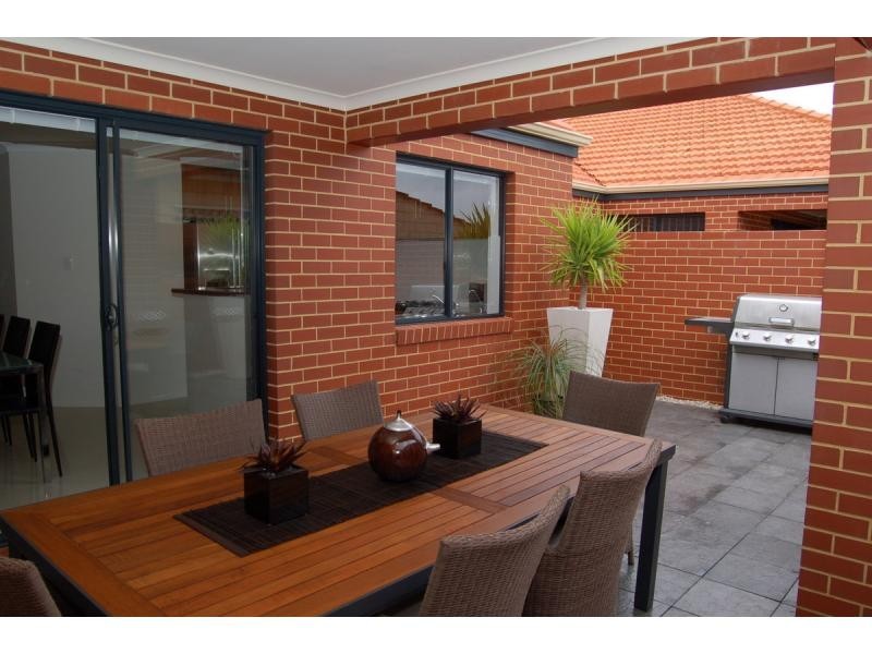 1/86 swan Street, Tuart Hill WA 6060