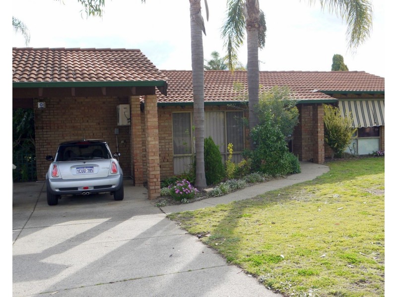 40 Chessington Way, Kingsley WA 6026