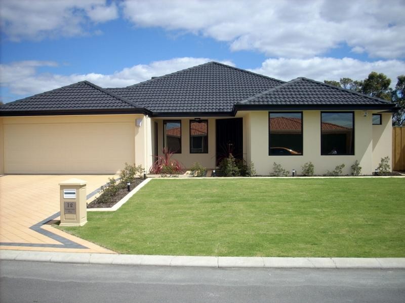 12 longview, The Vines WA 6069