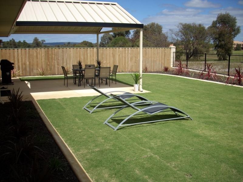 12 longview, The Vines WA 6069