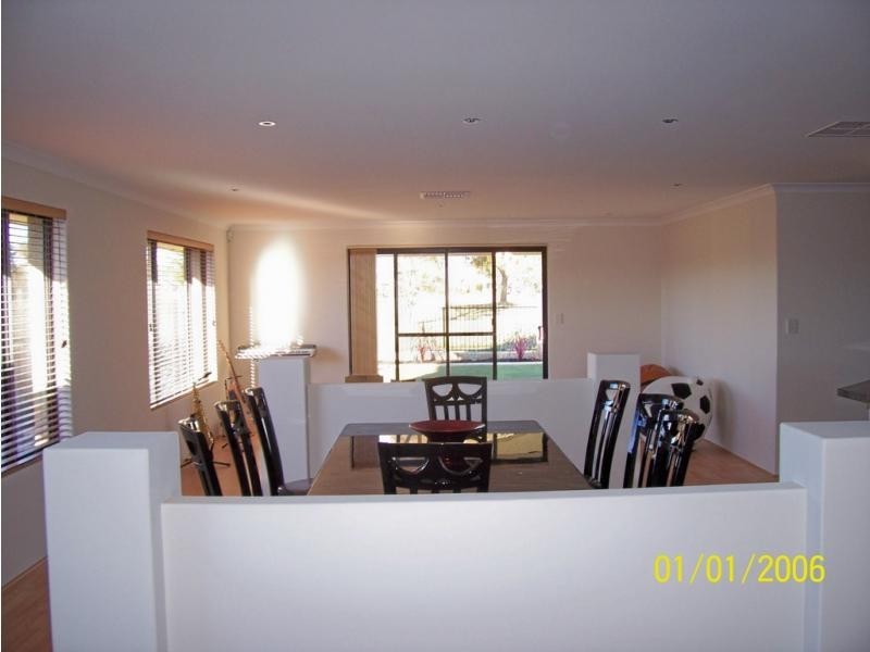 12 longview, The Vines WA 6069