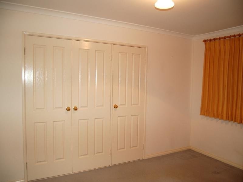 3/12 hindmarsh, Yokine WA 6060