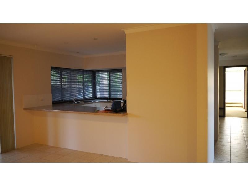 12 Greenwich Court, Kingsley WA 6026