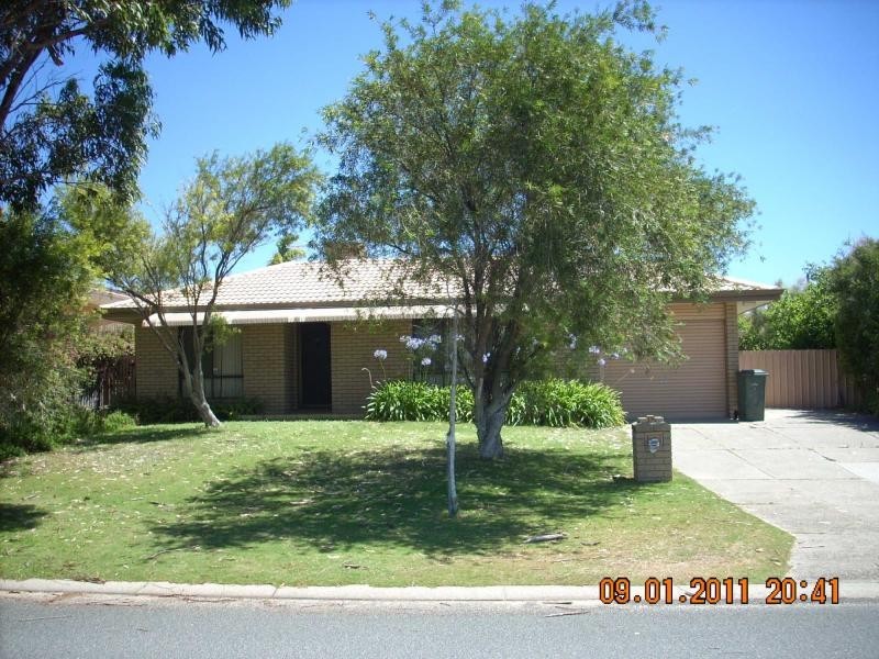 9 Fraser Way, Padbury WA 6025