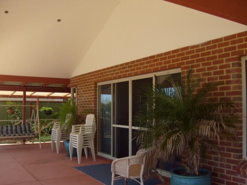 10 Caladenia Street, Beachridge Estate, Jurien Bay WA 6516