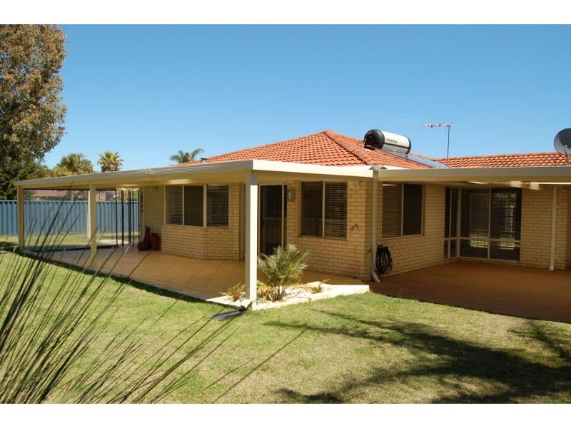 2 TREETOP Drive, Edgewater WA 6027